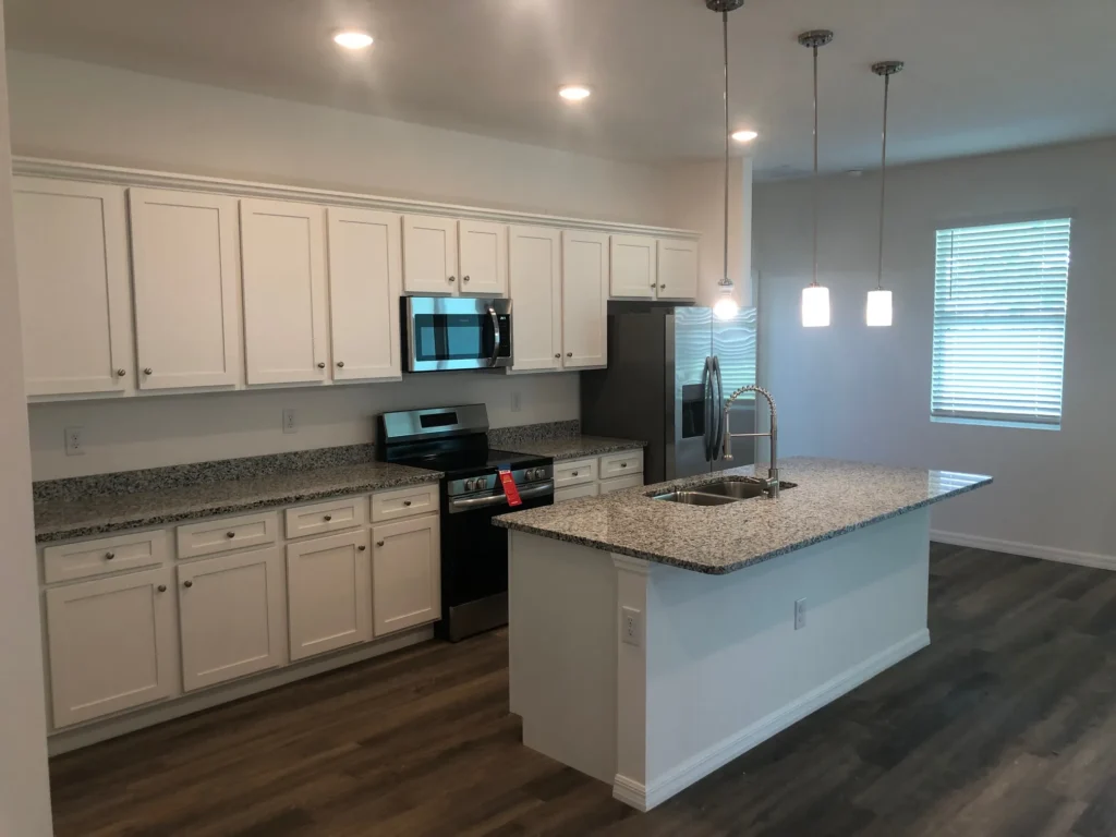 13267-drysdale-ave-06